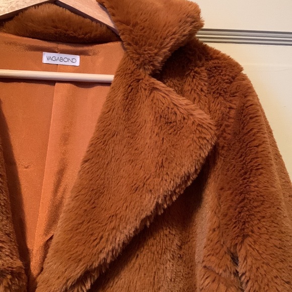 [sold] Vagabond Brown Tan Faux Fur Jacket - Small - Picture 4 of 11